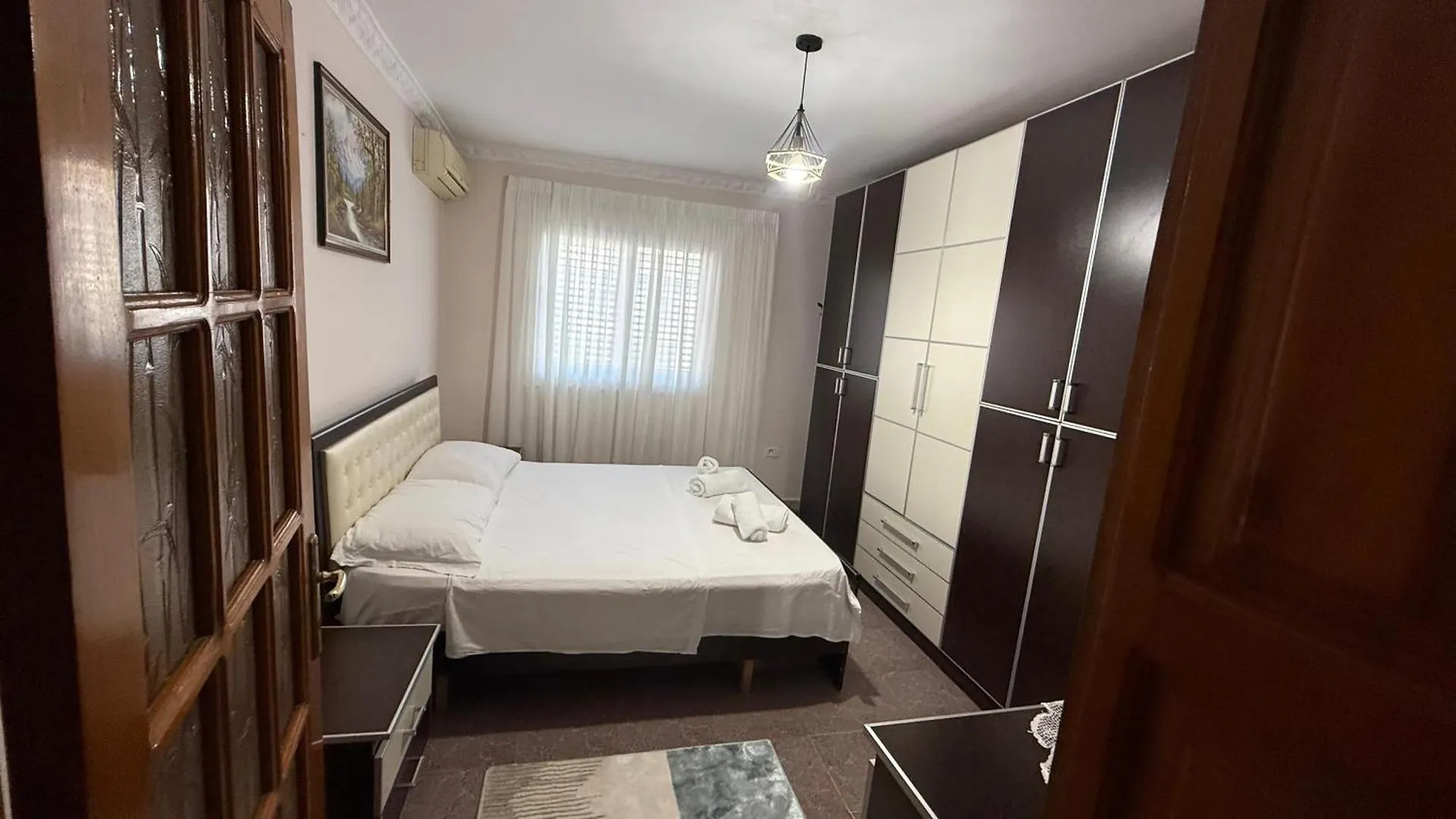 Cozy Breeze Central Apartment Durrës Albanie